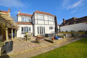 Photo 7- click for photo gallery